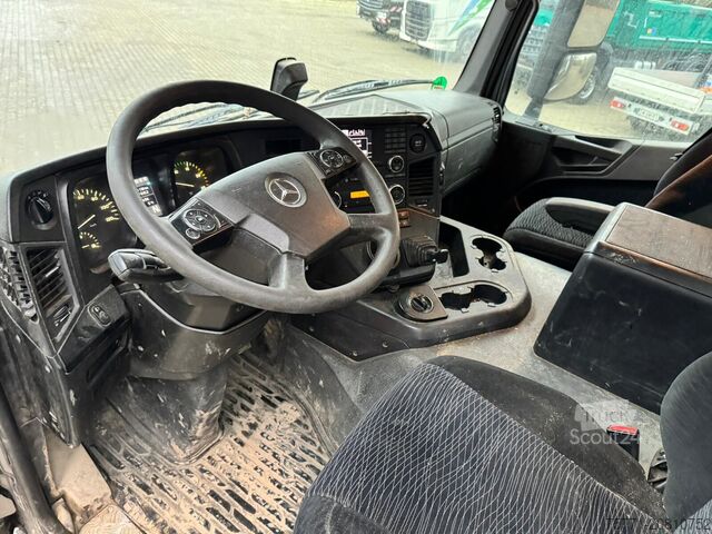 Wywrotka Mercedes-Benz AROCS 3345 6x6 WYWROTKA TRÓJSTRONNA Z BORDMATIKIEM