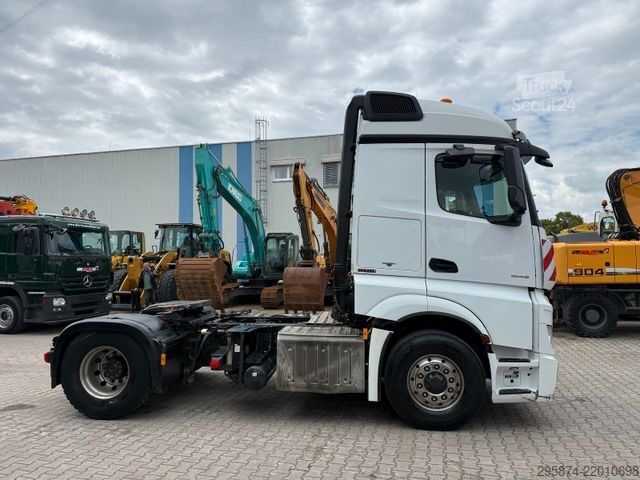 Standart çekici ünitesi MERCEDES-BENZ Actros 1845 SZM Automatik Retarder Alufelgen