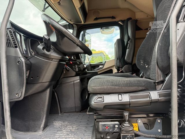 Standart çekici ünitesi MERCEDES-BENZ Actros 1845 SZM Automatik Retarder Alufelgen