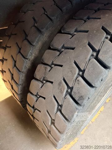 Стандартен влекач Tatra PHOENIX T530,6X6,RETARDER,SZM/KIPPER-UNIVE
