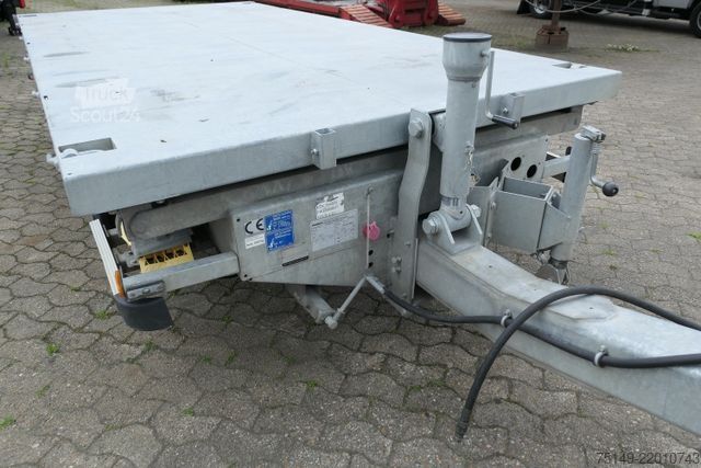 Kolmisuuntainen kippiperävaunu HUMBAUR HTK 754020, Verzinkt, Tandem, 4.200mm lang, LED