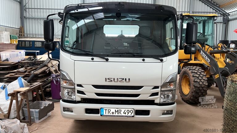 Transporter met afzetcontainer Isuzu NPR