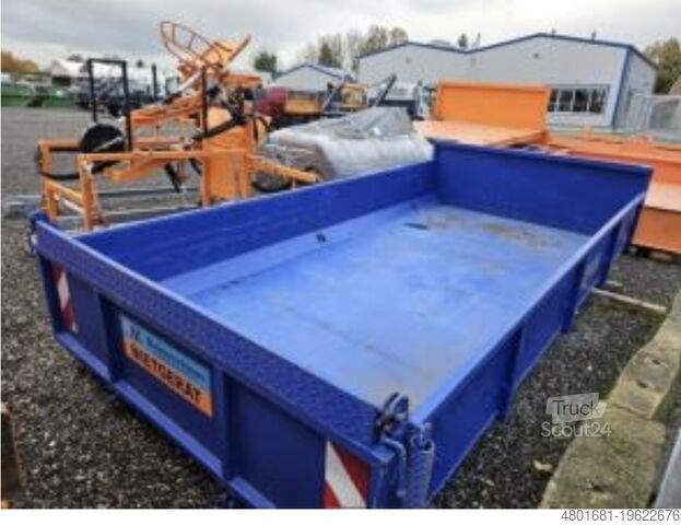 Transporter met afzetcontainer Isuzu NPR