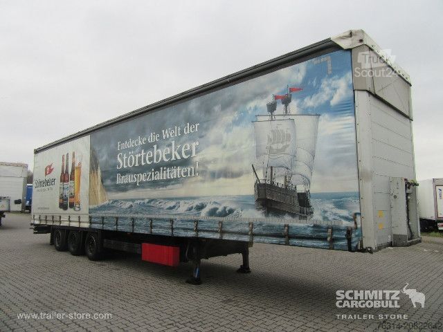 Semi-remorque bâchée Schmitz Cargobull Curtainsider Mega Getränke