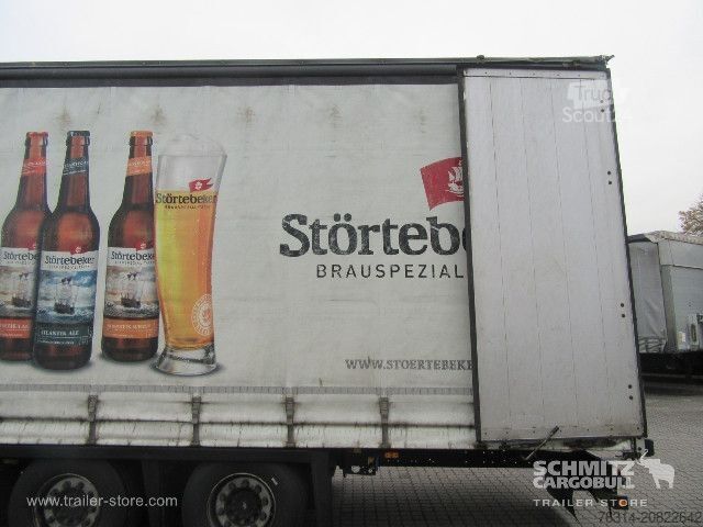 Semi-remorque bâchée Schmitz Cargobull Curtainsider Mega Getränke