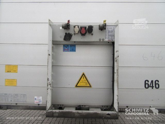 Semi-remorque bâchée Schmitz Cargobull Curtainsider Mega Getränke