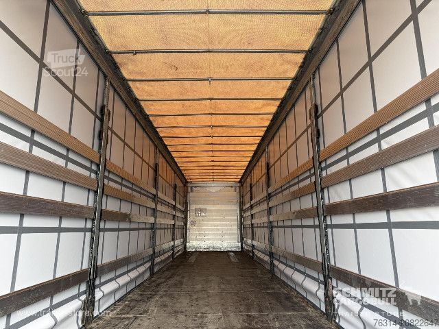 Semi-remorque bâchée Schmitz Cargobull Curtainsider Mega Getränke