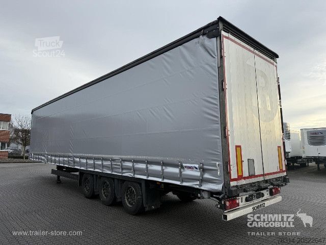 Semi-remorque bâchée Schmitz Cargobull Curtainsider Mega Getränke