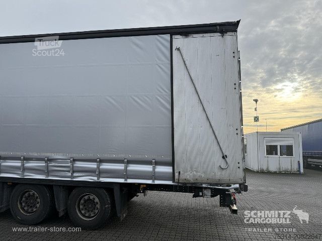 Semi-remorque bâchée Schmitz Cargobull Curtainsider Mega Getränke