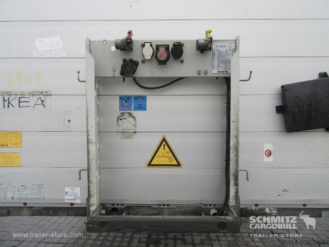 Semi-remorque bâchée Schmitz Cargobull Curtainsider Mega Getränke