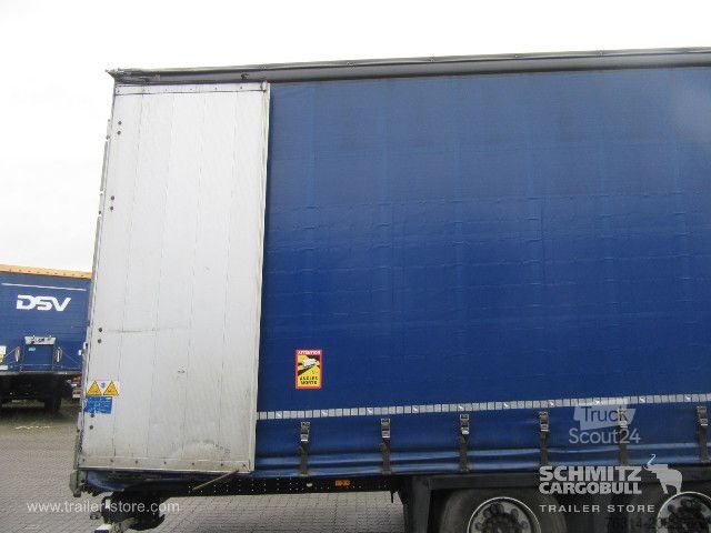 Semi-remorque bâchée Schmitz Cargobull Curtainsider Mega Getränke