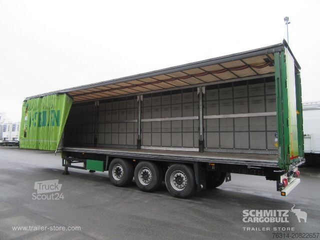 Semi-remorque bâchée Schmitz Cargobull Curtainsider Standard Getränke