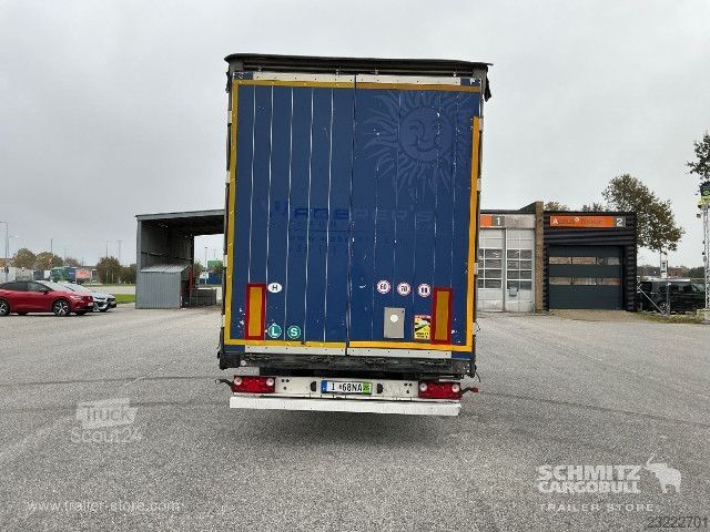 Otevřený návěs s plachtou Schmitz Cargobull Curtainsider Mega