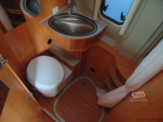 Camper van PÖSSL 2Win Plus*neuwertig-**Solar*HeoSafe