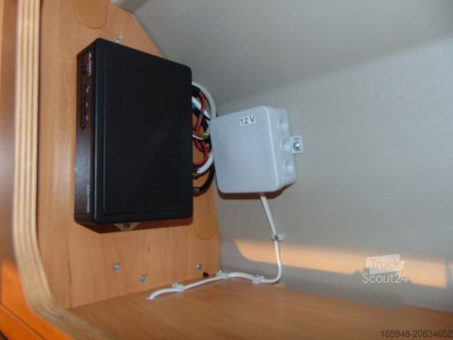 Camper van PÖSSL 2Win Plus*neuwertig-**Solar*HeoSafe