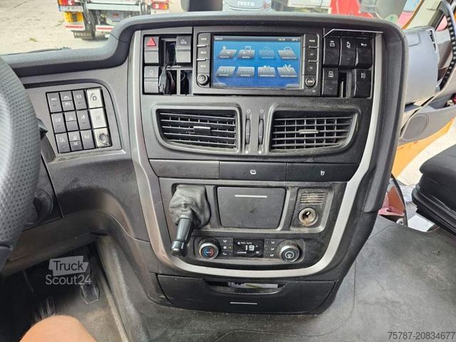 Tracteur routier standard IVECO 460,Retrader,Standklima, voll durchrep., CNG