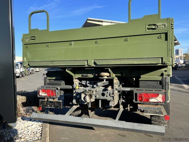 Vrachtauto met open laadbak MERCEDES-BENZ Axor 1829 A 4x4 Pritsche