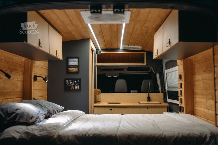 Camper van Ford Transit