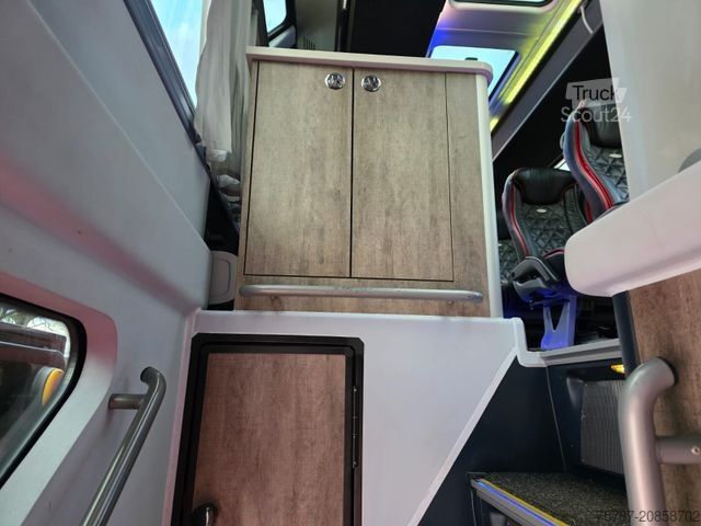 Dvonadstropni avtobus NEOPLAN Skyliner 3 Sterne,ZF Intarder, 6+1+1,Dopplestock