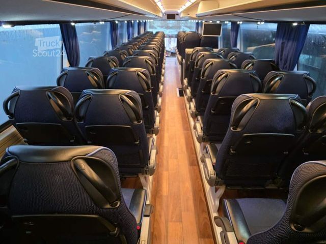 Tilausajobussi NEOPLAN Cityliner L 63+2+1,neues AT Getriebe,ZF Intarder