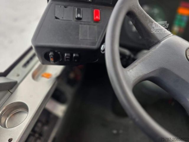 Autobus urbain MERCEDES-BENZ O530 NF,Linie, Klima, Standheizung, 31+57+1, EEV