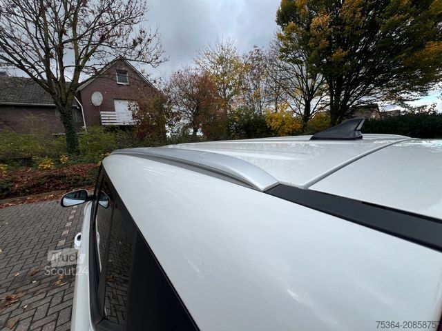 Van KIA Soul e-Soul DynamicLine 64 kWh LED Navi Kamera