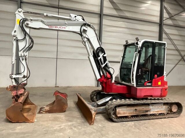 Midi-Pelle Takeuchi TB 280 FR