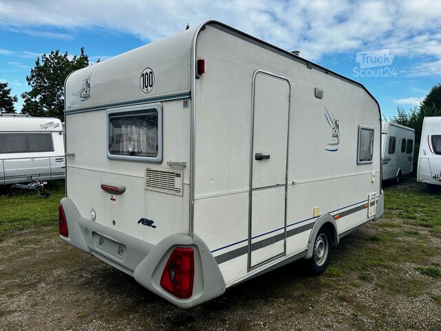 Bivalnik Knaus Azur 400