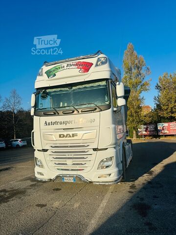 Traktor Daf XF 530 FT