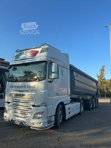 Traktor Daf XF 530 FT