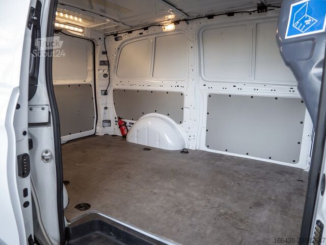 Minibus Mercedes-Benz Vito 119 CDI Kasten 110/114/116/119 CDI RWD l
