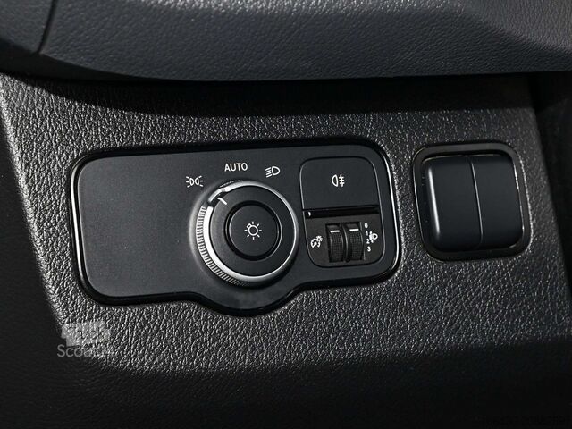 Пикап-фургон Mercedes-Benz Sprinter 315 CDI Pritsche PRO L2 DOKA AHK 3,5