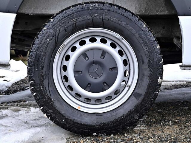 Furgoneta frigorífica Mercedes-Benz Sprinter 317 CDI Kühlkasten L2H2 Navi Kamera