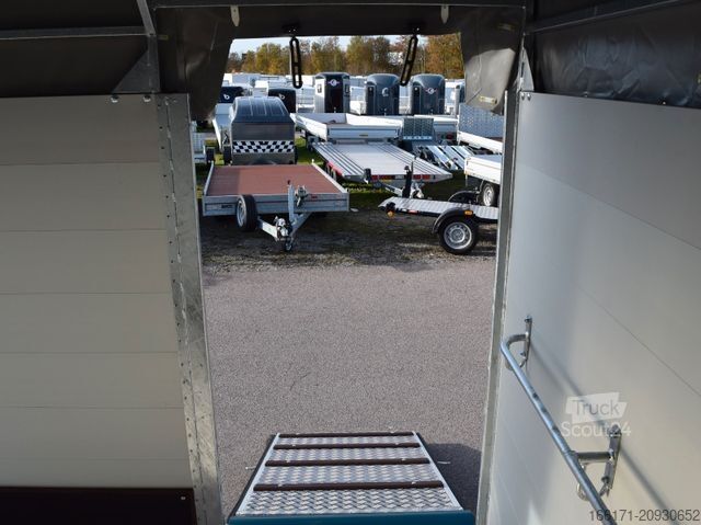 Pferdeanhänger VEZEKO Viehanhänger VT 3500 39