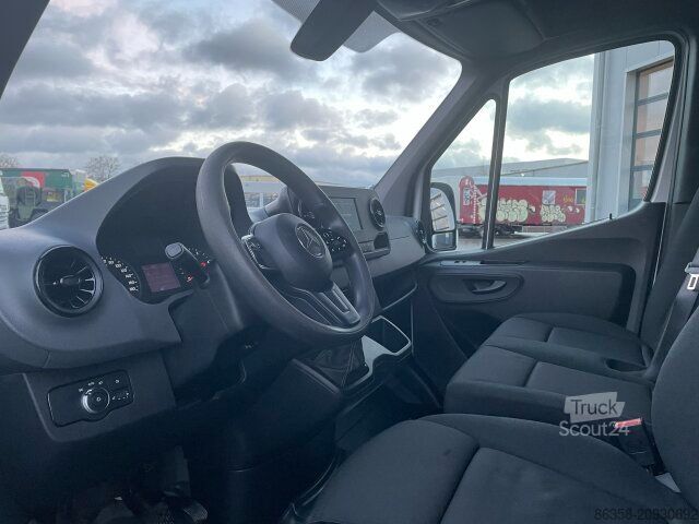 Skåpbil MERCEDES-BENZ Sprinter 316 CDI KA L2H2 Klima MBUX Kamera AHK