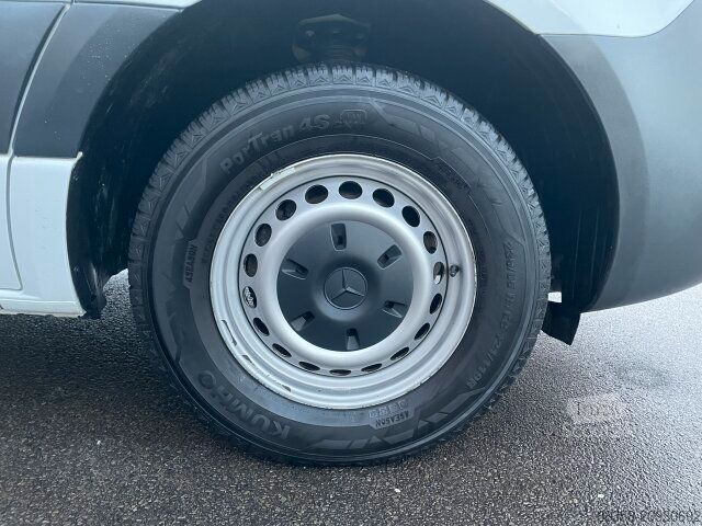 Skåpbil MERCEDES-BENZ Sprinter 316 CDI KA L2H2 Klima MBUX Kamera AHK
