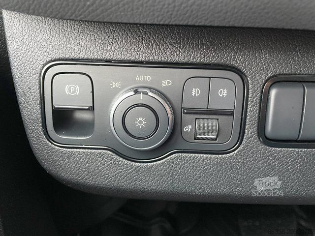 Furgone MERCEDES-BENZ Sprinter 315 CDI KA L2H2 DISTR. LED Navi 360° ..