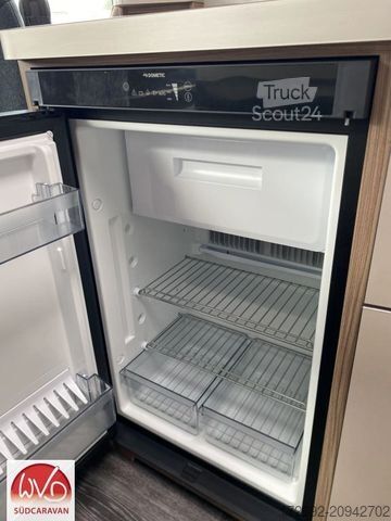 Autorulotă integrată KNAUS Van I 550 MF