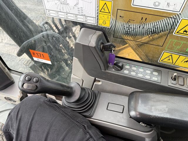 Pelle sur chenilles Caterpillar 320 EL KOPARKA GĄSIENNICOWA