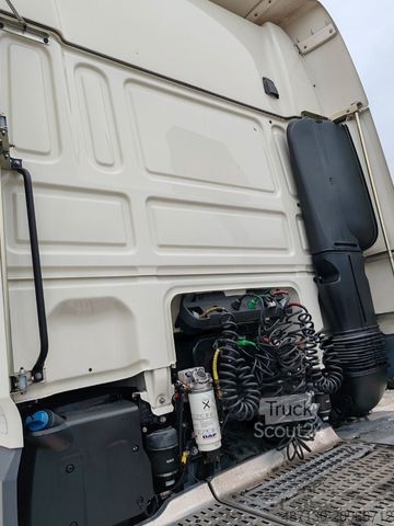 Standard nyergesvontató DAF XF 106.480 SSC