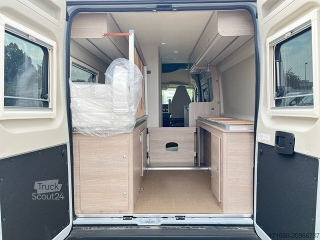 Autocaravana BÜRSTNER Campeo C 640