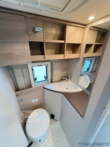 Autocaravana BÜRSTNER Campeo C 640