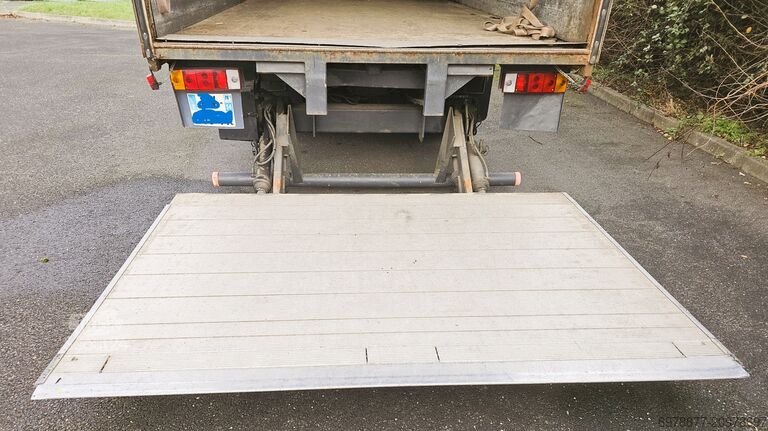 Autocarro con cassone RENAULT 340TI