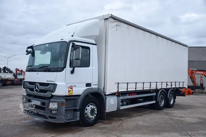 Bâche coulissante Mercedes-Benz Actros 2636