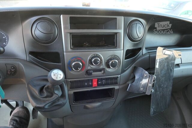 Dobozos furgon iveco Daily 35 S11 C30C AUTOMATIK KAMERA Regale LUFT DURCHGANG EURO-5 CoC