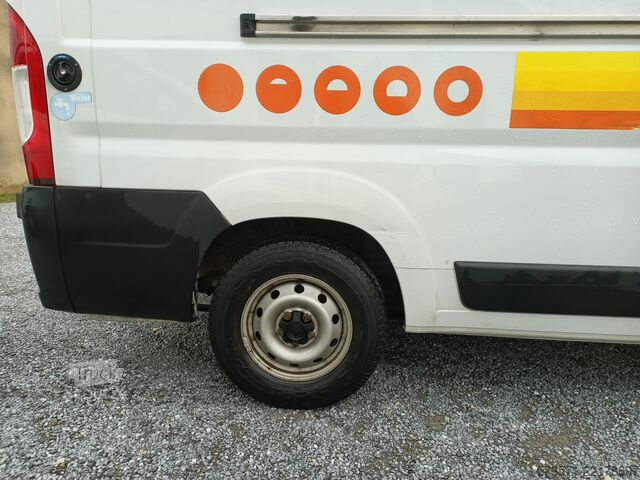 Asuntoauto Fiat Ducato Weinsberg Carabus