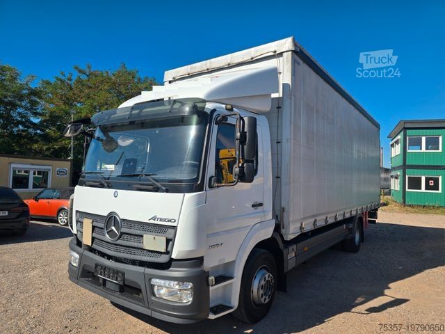 Camion bâché MERCEDES-BENZ 1324 Plane Spriegel Hebebühne.