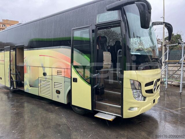Touringcar Mercedes-Benz Atego