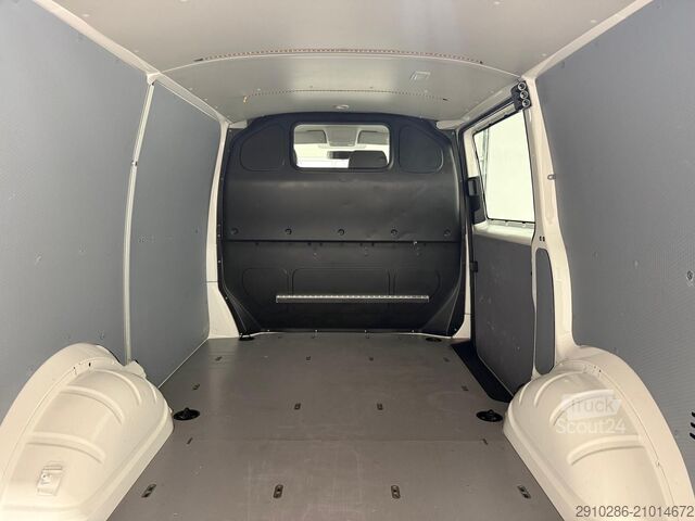 Minibus VW T6.1 Transporter,4Motion,kurz,Klima,Radio,AHK