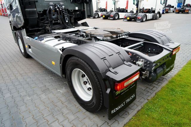 Standard tractor unit RENAULT T480 / 13 L / RETARDER / I-PARK COOL  /   OPONY